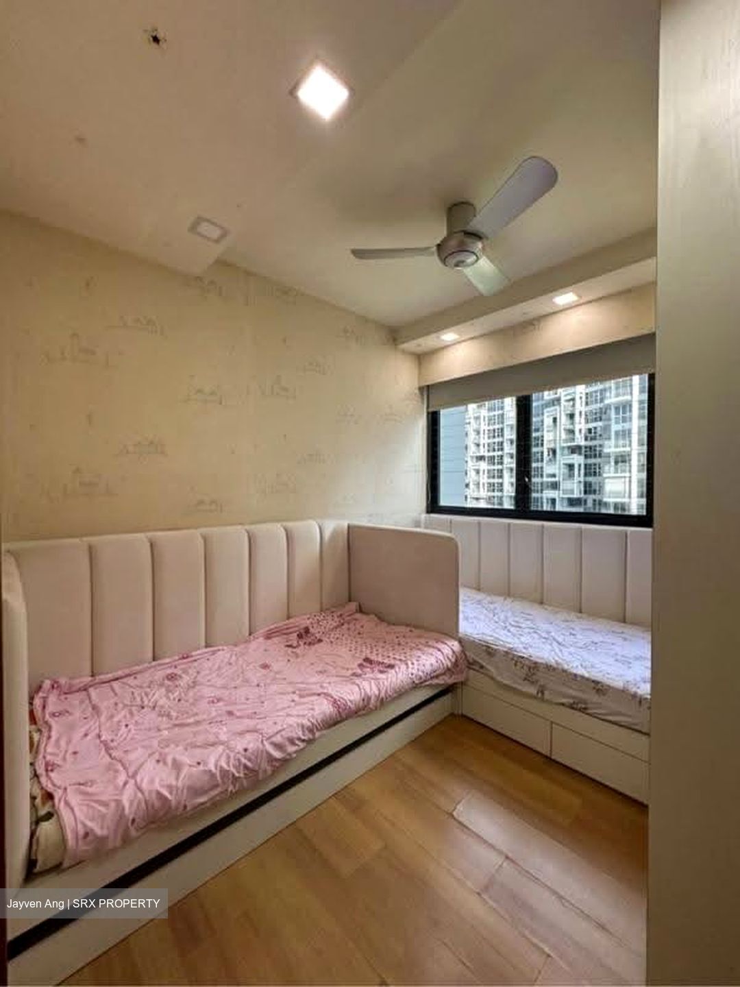 Prive (D19), Condominium #618959851
